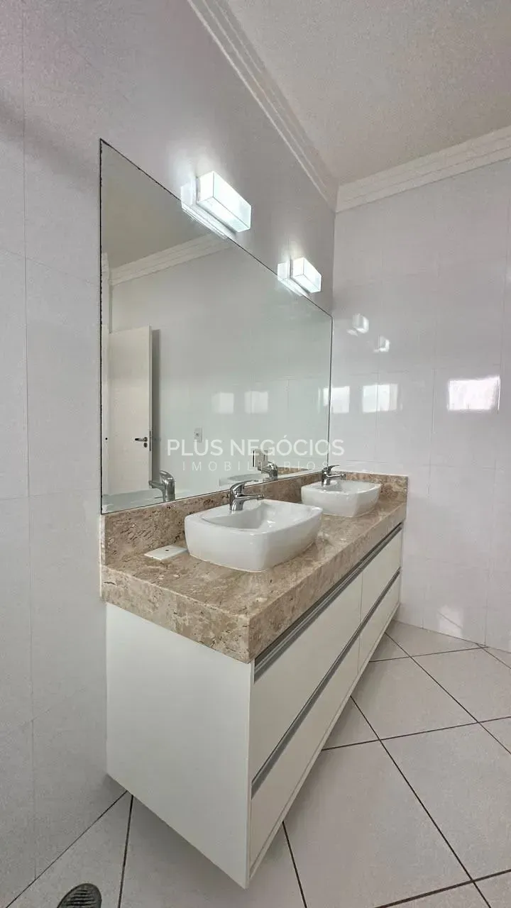 Casa, 3 quartos, 310 m² - Foto 51