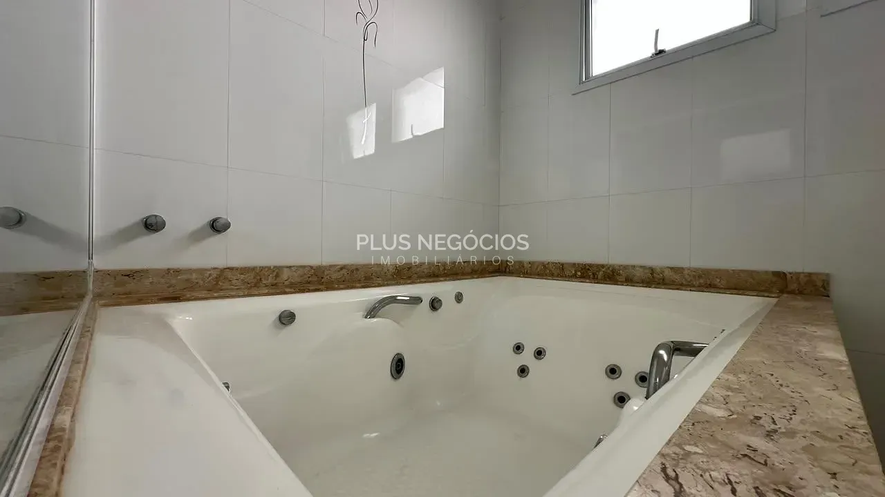 Casa, 3 quartos, 310 m² - Foto 58