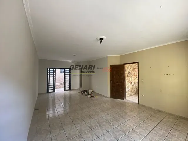 Casa com 280m² 3 quartos e 2 banheiros, à venda, no bairro Vila Castelo Branco em Indaiatuba
