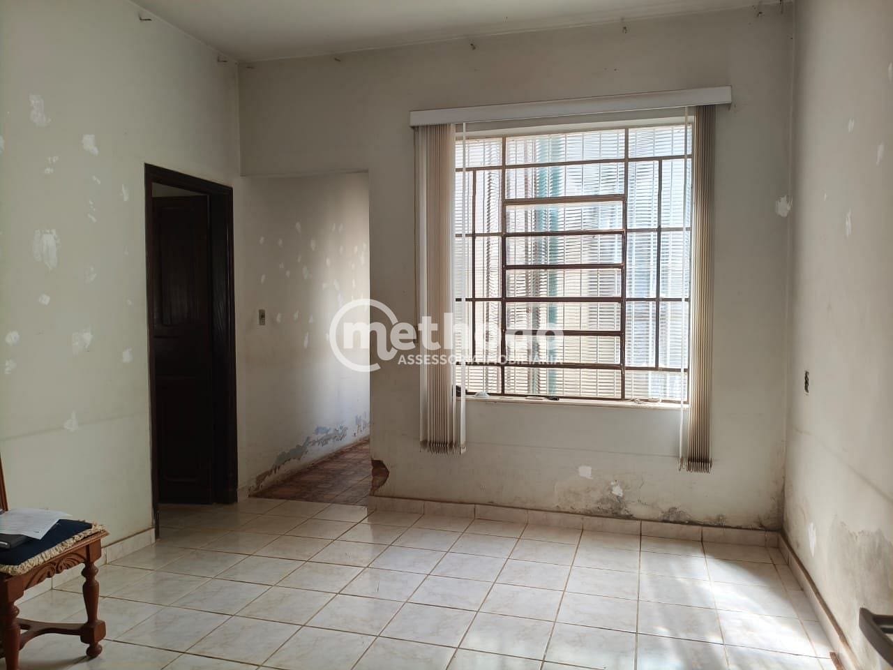 Casa, 3 quartos, 197 m² - Foto 4