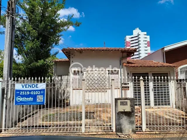 Casa com 358m² 3 quartos e 1 banheiro, à venda, no bairro Jardim Nossa Senhora Auxiliadora em Campinas