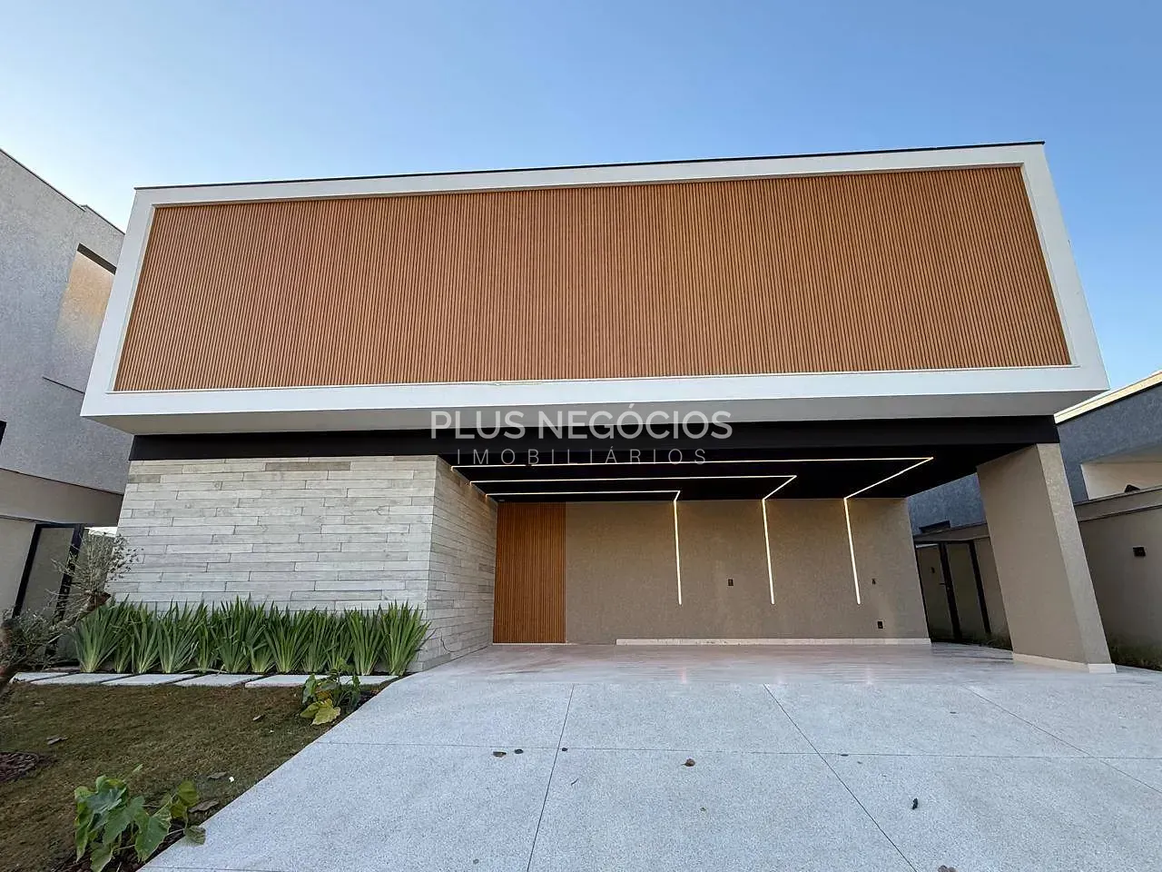 Casa, 4 quartos, 36 m² - Foto 1