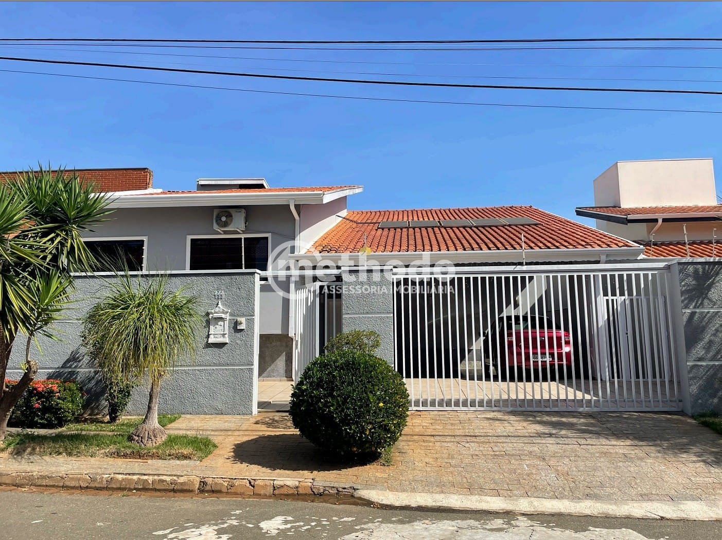 Casa, 4 quartos, 337 m² - Foto 1