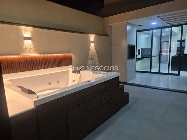 Casa com 200m² 3 quartos e 3 banheiros, à venda, no bairro Wanel Ville em Sorocaba