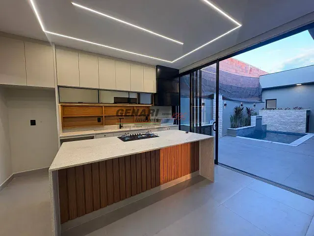 Casa com 200m² 3 quartos e 2 banheiros, à venda, no bairro Jardim Regente em Indaiatuba