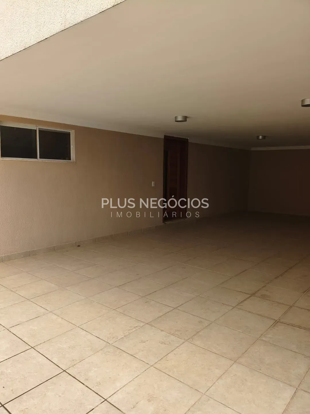 Casa, 3 quartos, 320 m² - Foto 2