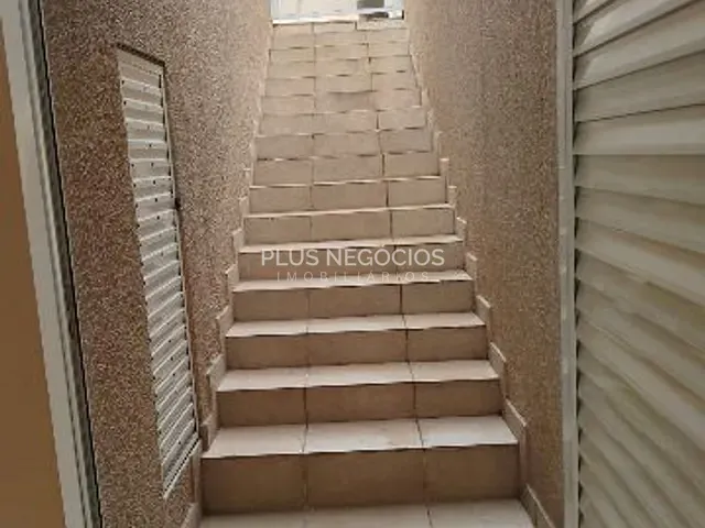 Casa 3 quartos e 5 banheiros, à venda, no bairro Parque Residencial Villa dos Inglezes em Sorocaba