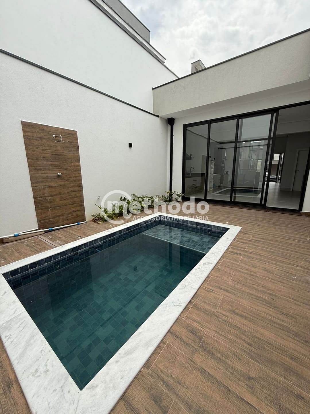 Casa, 3 quartos, 184 m² - Foto 2