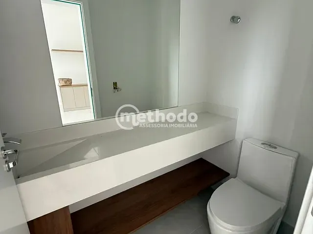 Casa 3 quartos e 5 banheiros, à venda, no bairro Roncáglia em Valinhos
