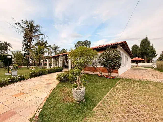 Casa 5 quartos e 5 banheiros, à venda, no bairro Vila Martins em Itu