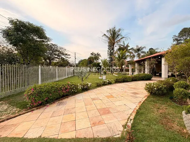 Casa 5 quartos e 5 banheiros, à venda, no bairro Vila Martins em Itu