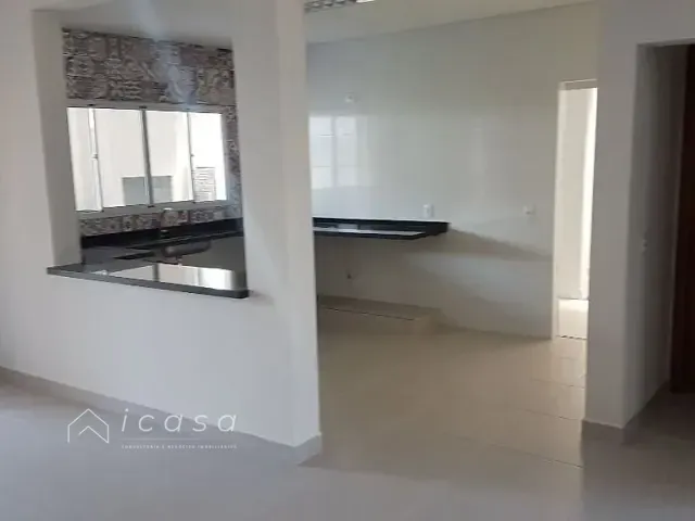 Casa com 250m² 3 quartos e 2 banheiros, à venda, no bairro Condomínio Residencial Jardins em Taubaté