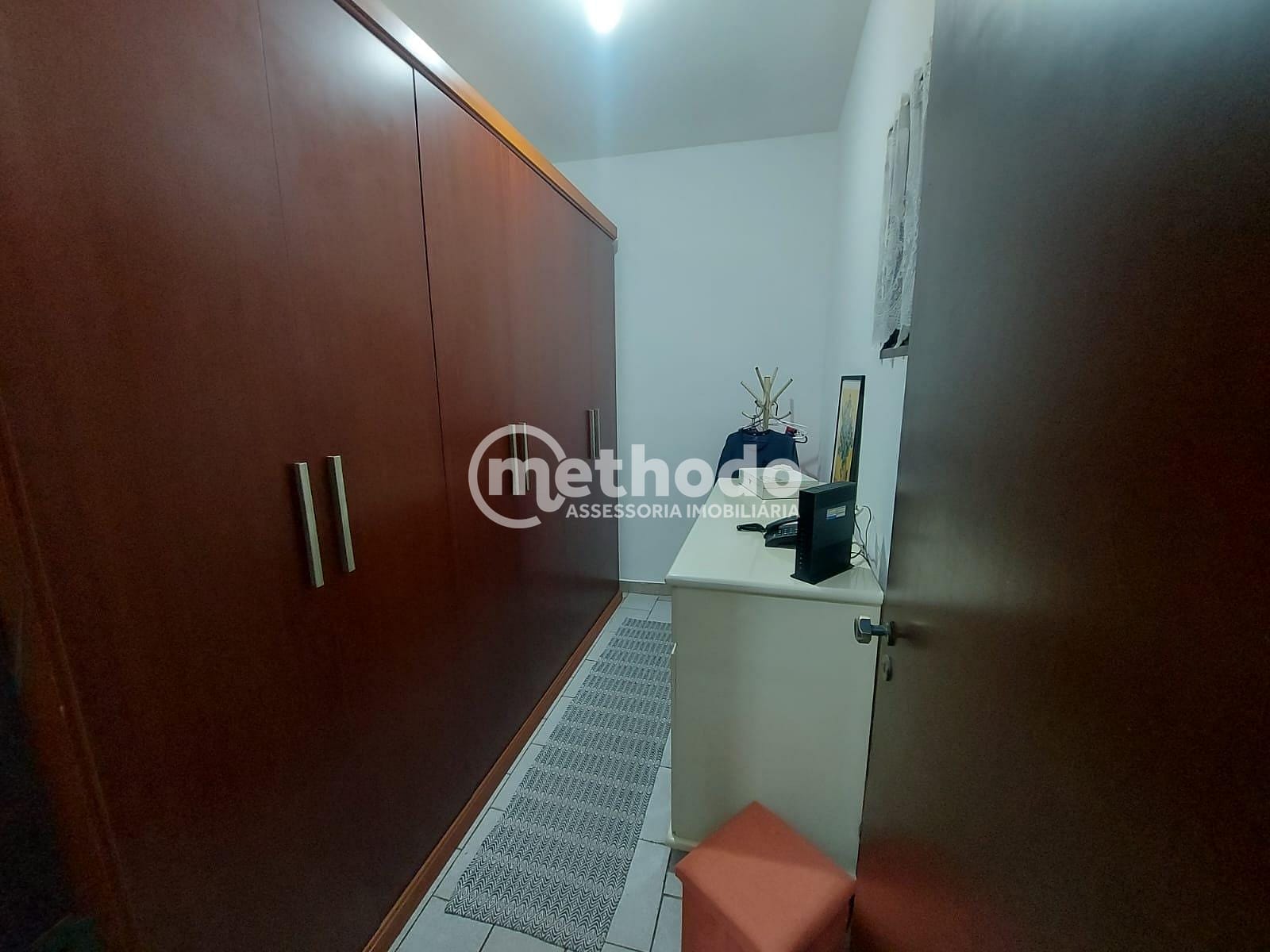 Casa, 3 quartos, 230 m² - Foto 13