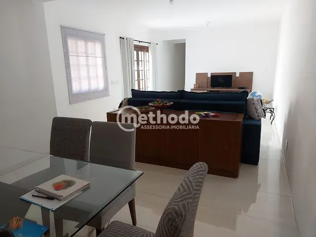 Casa com 390m² 3 quartos e 2 banheiros, à venda, no bairro Vila Nogueira em Campinas