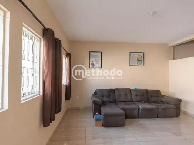 Casa com 255m² 4 quartos e 2 banheiros, à venda, no bairro Jardim Carlos Lourenço em Campinas