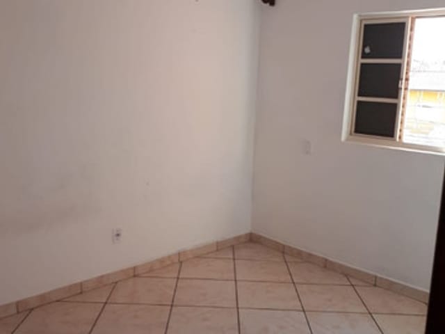 Casa com 185m² 4 quartos e 2 banheiros, à venda, no bairro Residencial Maricá em Pindamonhangaba