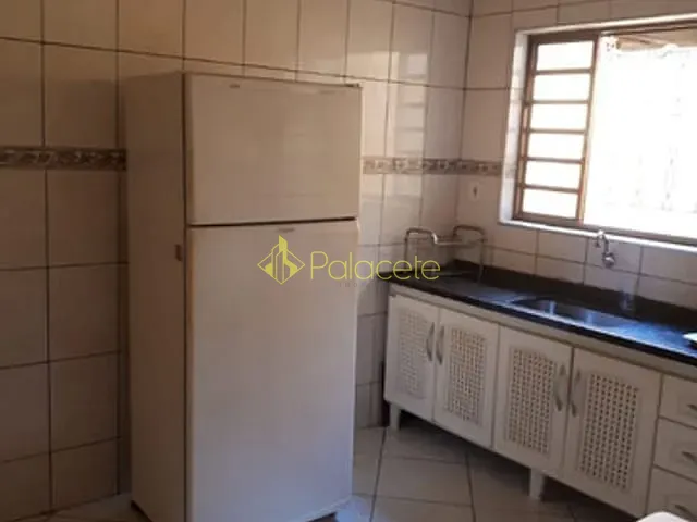 Casa com 185m² 4 quartos e 2 banheiros, à venda, no bairro Residencial Maricá em Pindamonhangaba