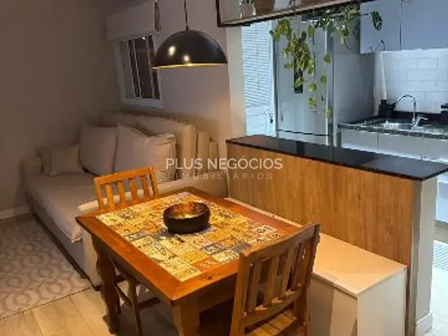 Casa 2 quartos e 3 banheiros, à venda, no bairro Aparecidinha em Sorocaba