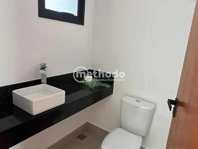 Casa 3 quartos e 5 banheiros, à venda, no bairro Betel em Paulínia