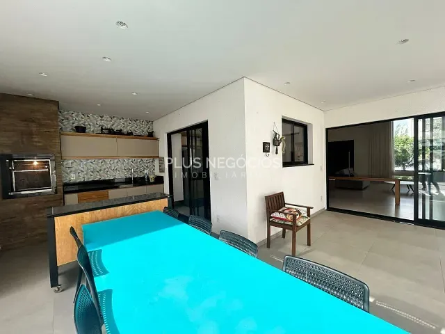 Casa com 350m² 3 quartos e 5 banheiros, à venda, no bairro Alphaville Nova Esplanada em Votorantim