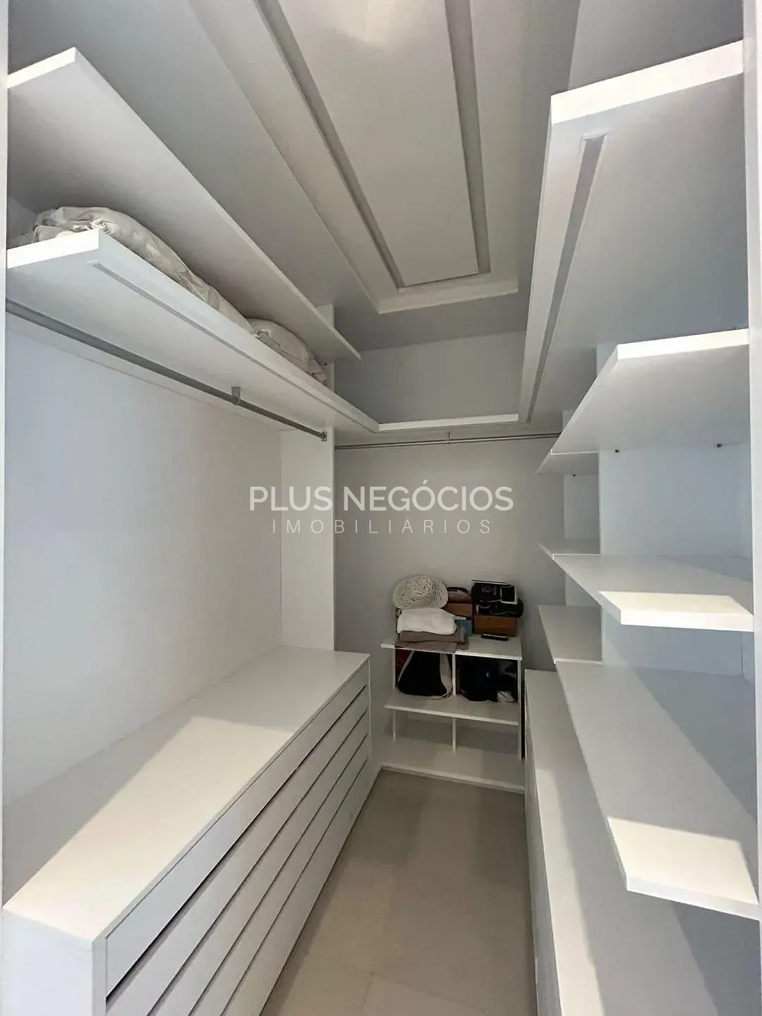Casa, 3 quartos, 250 m² - Foto 17