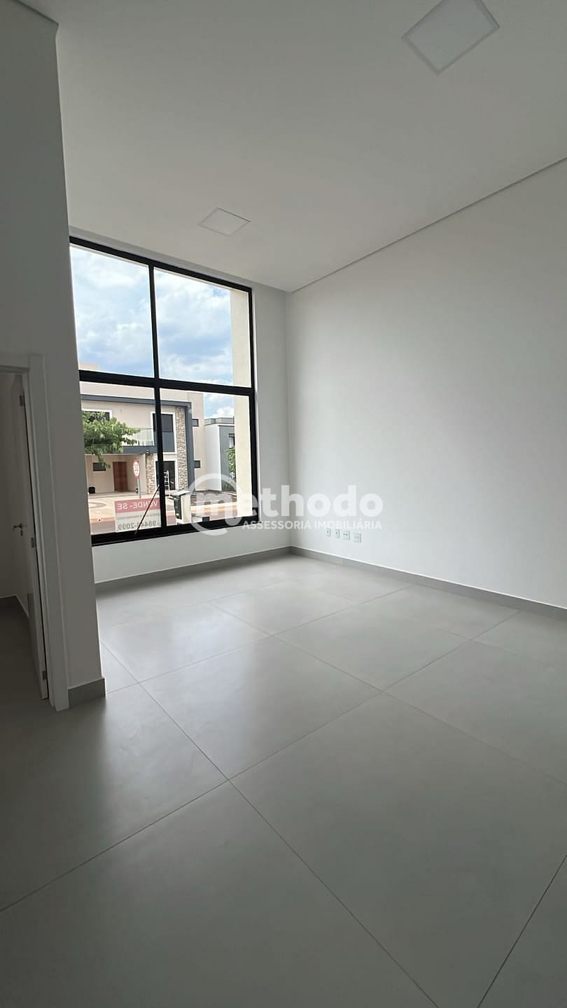 Casa, 3 quartos, 196 m² - Foto 2