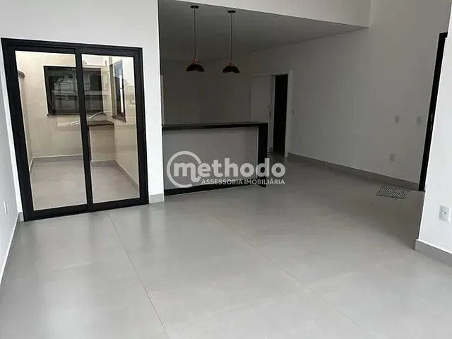 Casa com 196m² 3 quartos e 4 banheiros, à venda, no bairro Parque Brasil 500 em Paulínia