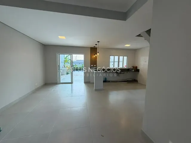 Casa com 175m² 3 quartos e 3 banheiros, à venda, no bairro Loteamento Dinorá Rosa em Sorocaba
