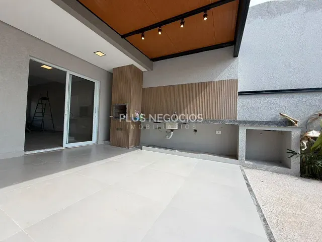 Casa com 175m² 3 quartos e 3 banheiros, à venda, no bairro Loteamento Dinorá Rosa em Sorocaba