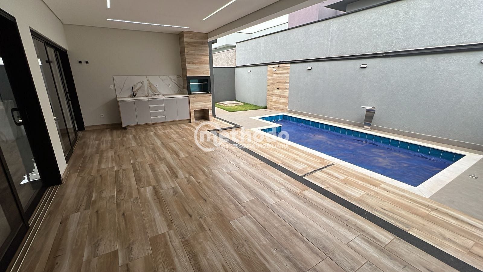 Casa, 4 quartos, 265 m² - Foto 28