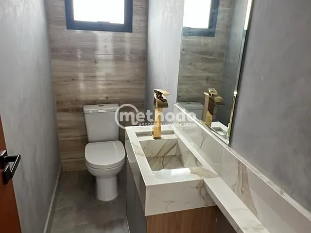 Casa com 300m² 4 quartos e 6 banheiros, à venda, no bairro Parque Brasil 500 em Paulínia
