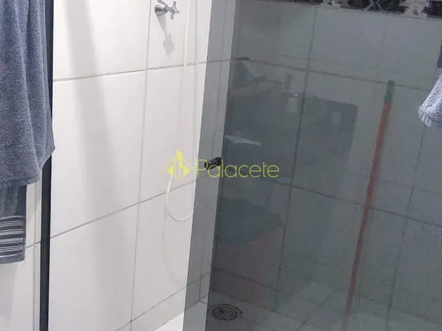 Casa com 175m² 3 quartos e 1 banheiro, à venda, no bairro Conjunto Habitacional Terra dos Ipês II (Fase II) em Pindamonhangaba