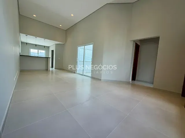 Casa com 175m² 3 quartos e 3 banheiros, à venda, no bairro Loteamento Dinorá Rosa em Sorocaba