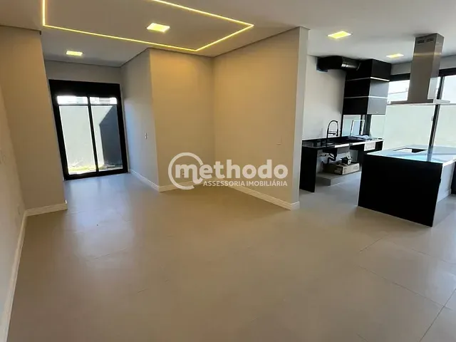 Casa com 311m² 3 quartos e 5 banheiros, à venda, no bairro Parque Brasil 500 em Paulínia