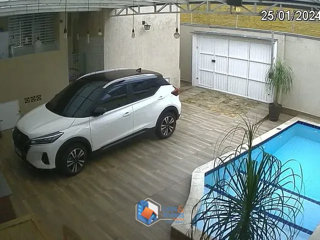 Casa com 500m² 3 quartos e 3 banheiros, à venda, no bairro Vila Mazzei em São Paulo