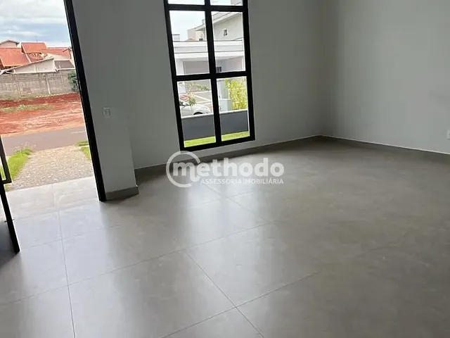 Casa com 300m² 3 quartos e 4 banheiros, à venda, no bairro Parque Brasil 500 em Paulínia