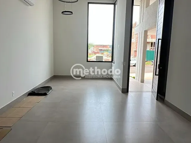 Casa com 300m² 3 quartos e 5 banheiros, à venda, no bairro Parque Brasil 500 em Paulínia