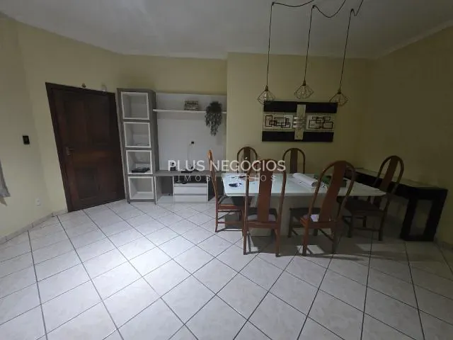 Casa 3 quartos e 4 banheiros, à venda, no bairro Jardim Simus em Sorocaba
