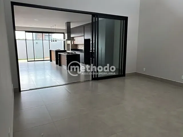 Casa com 330m² 3 quartos e 5 banheiros, à venda, no bairro Parque Brasil 500 em Paulínia