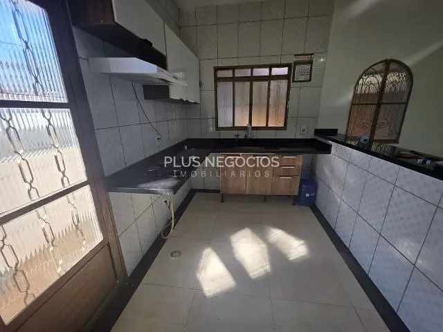 Casa 3 quartos e 2 banheiros, para alugar, no bairro Cidade Jardim em Sorocaba