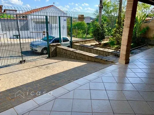 Casa com 335m² 3 quartos e 3 banheiros, à venda, no bairro Vila São João em Caçapava