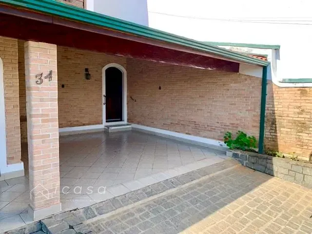 Casa com 335m² 3 quartos e 3 banheiros, à venda, no bairro Vila São João em Caçapava