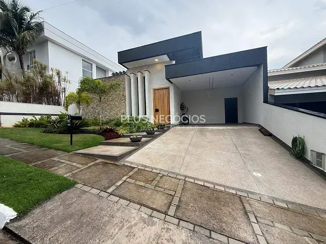 Casa com 300m² 3 quartos e 4 banheiros, à venda, no bairro Parque Esplanada em Votorantim