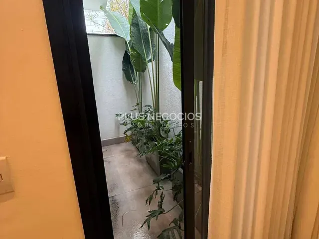 Casa com 300m² 3 quartos e 4 banheiros, à venda, no bairro Parque Esplanada em Votorantim