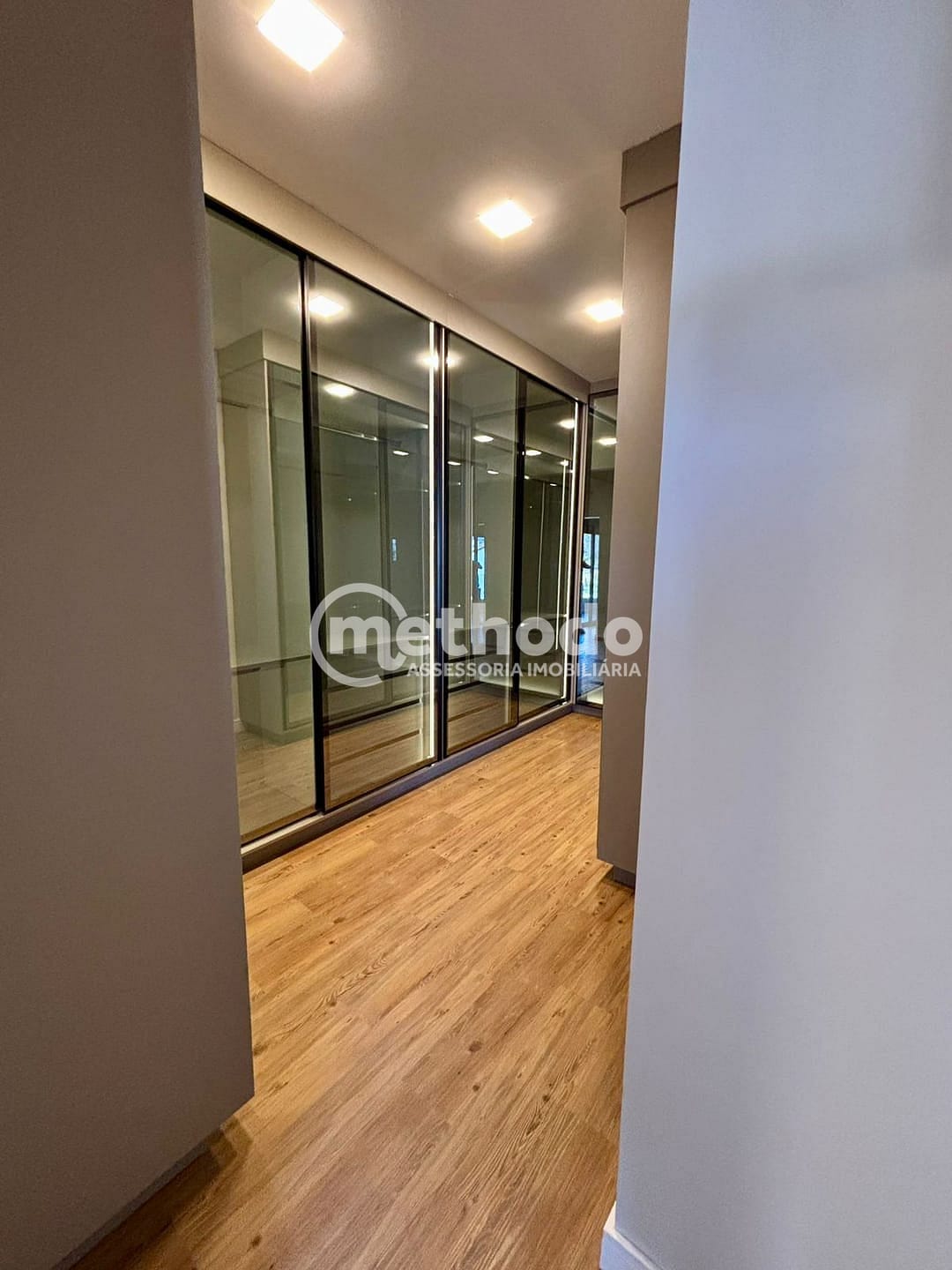 Casa, 4 quartos, 265 m² - Foto 17