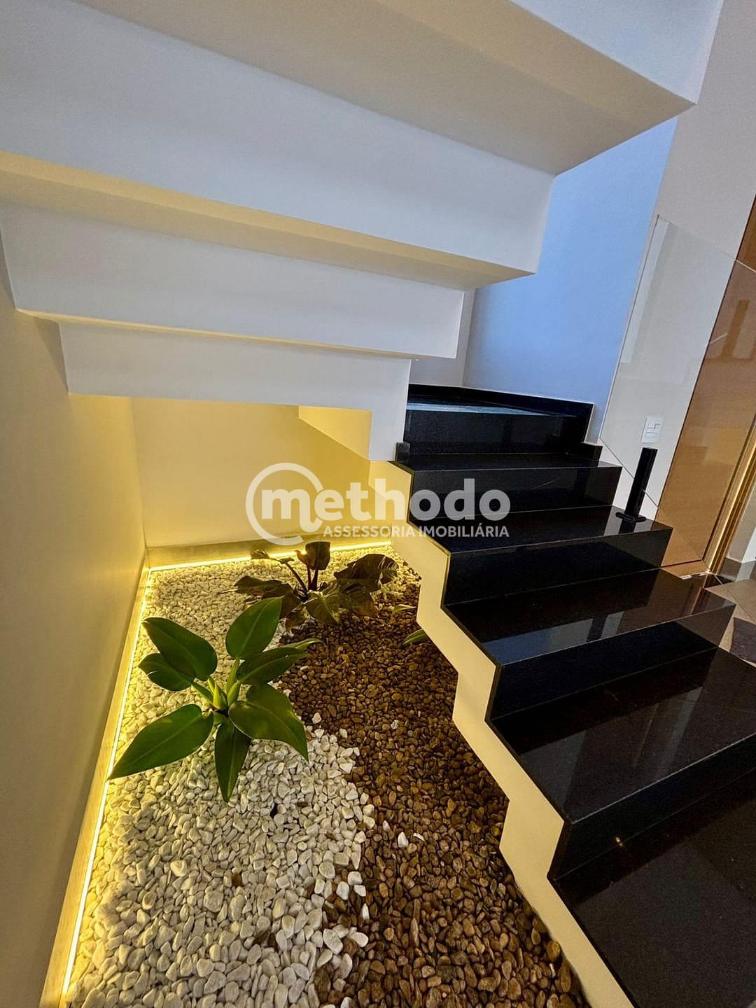 Casa, 4 quartos, 265 m² - Foto 11