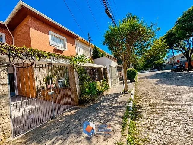 Casa com 150m² 3 quartos e 3 banheiros, à venda, no bairro Vila Cordeiro em São Paulo