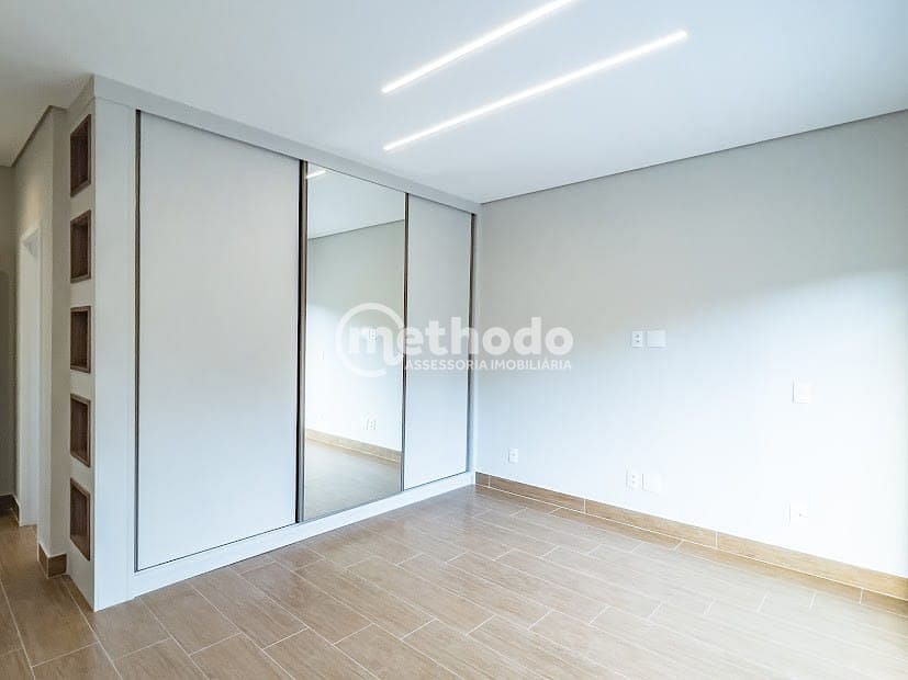 Casa, 4 quartos, 319 m² - Foto 72