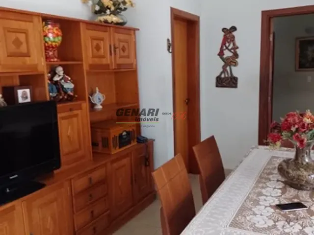 Casa com 418m² 3 quartos e 3 banheiros, à venda, no bairro Vila Maria Helena em Indaiatuba