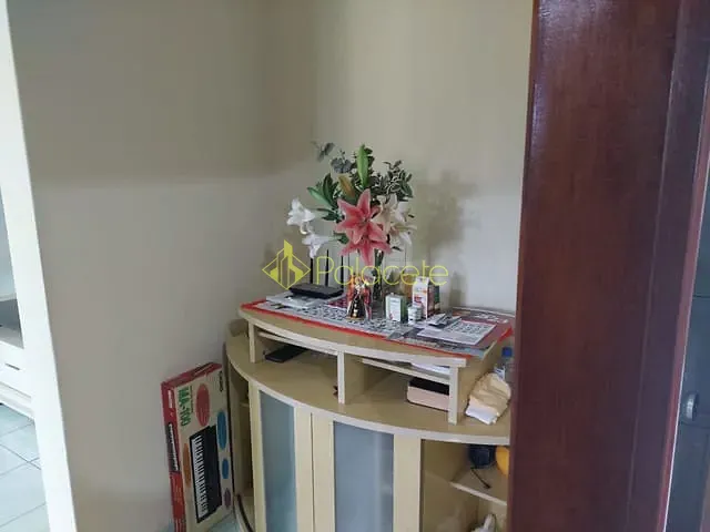 Casa com 250m² 3 quartos e 2 banheiros, à venda, no bairro Residencial Mombaça em Pindamonhangaba